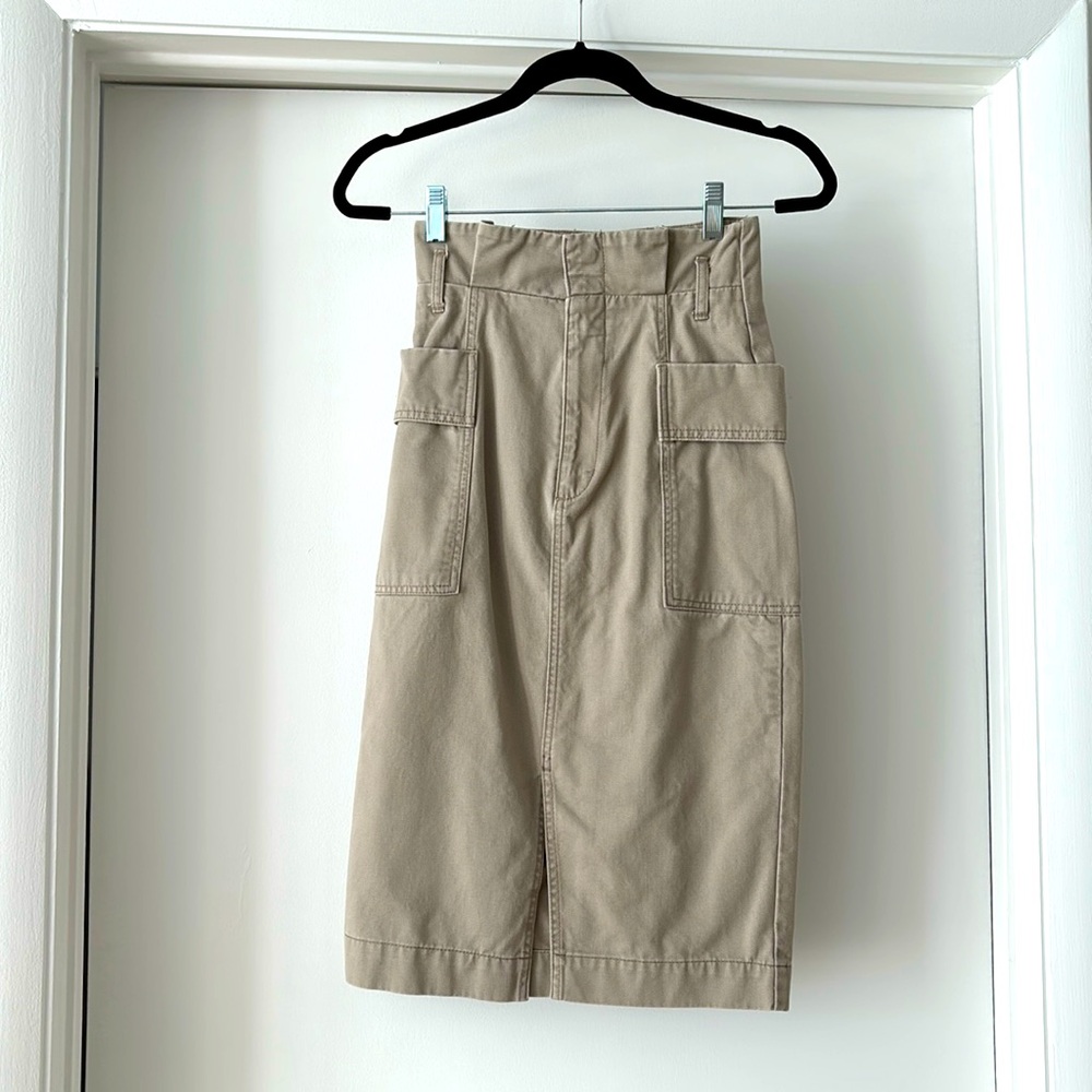 H&M khaki skirt